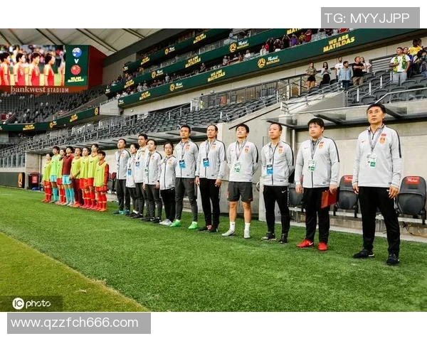 重庆排球队配合分析:战术执行与团队默契的深度对比研究 重庆排球队配合分析:战术执行与团队默契的深度对比研究