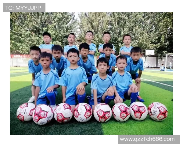 送足球回家让每一个孩子都能在绿茵场上追逐梦想与快乐 送足球回家让每一个孩子都能在绿茵场上追逐梦想与快乐